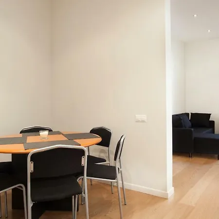 شقة Spacious And Modern